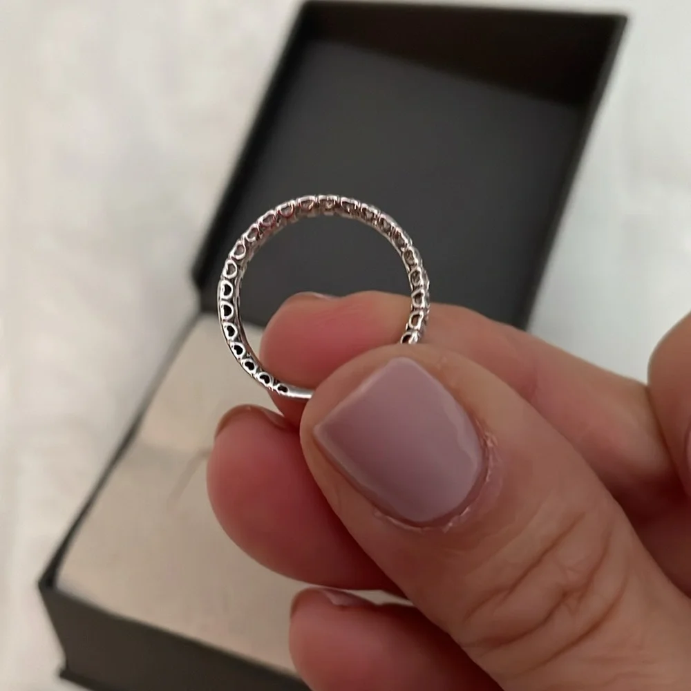 Diamond Wedding Band, White 14k Gold, Prong Set With Lace Detail Sides Size 5.5 - Picture 5 of 8